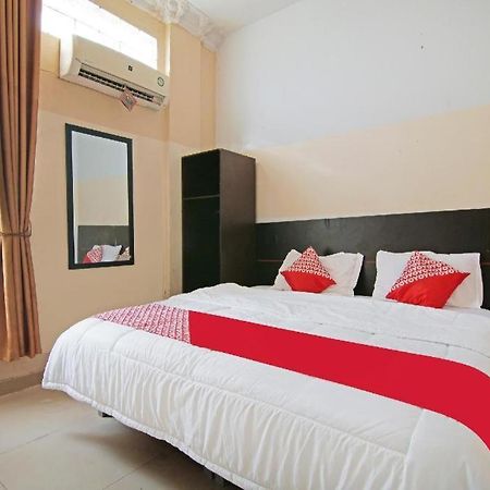 Oyo 91510 Homestay Utama Syariah Pekanbaru Dış mekan fotoğraf