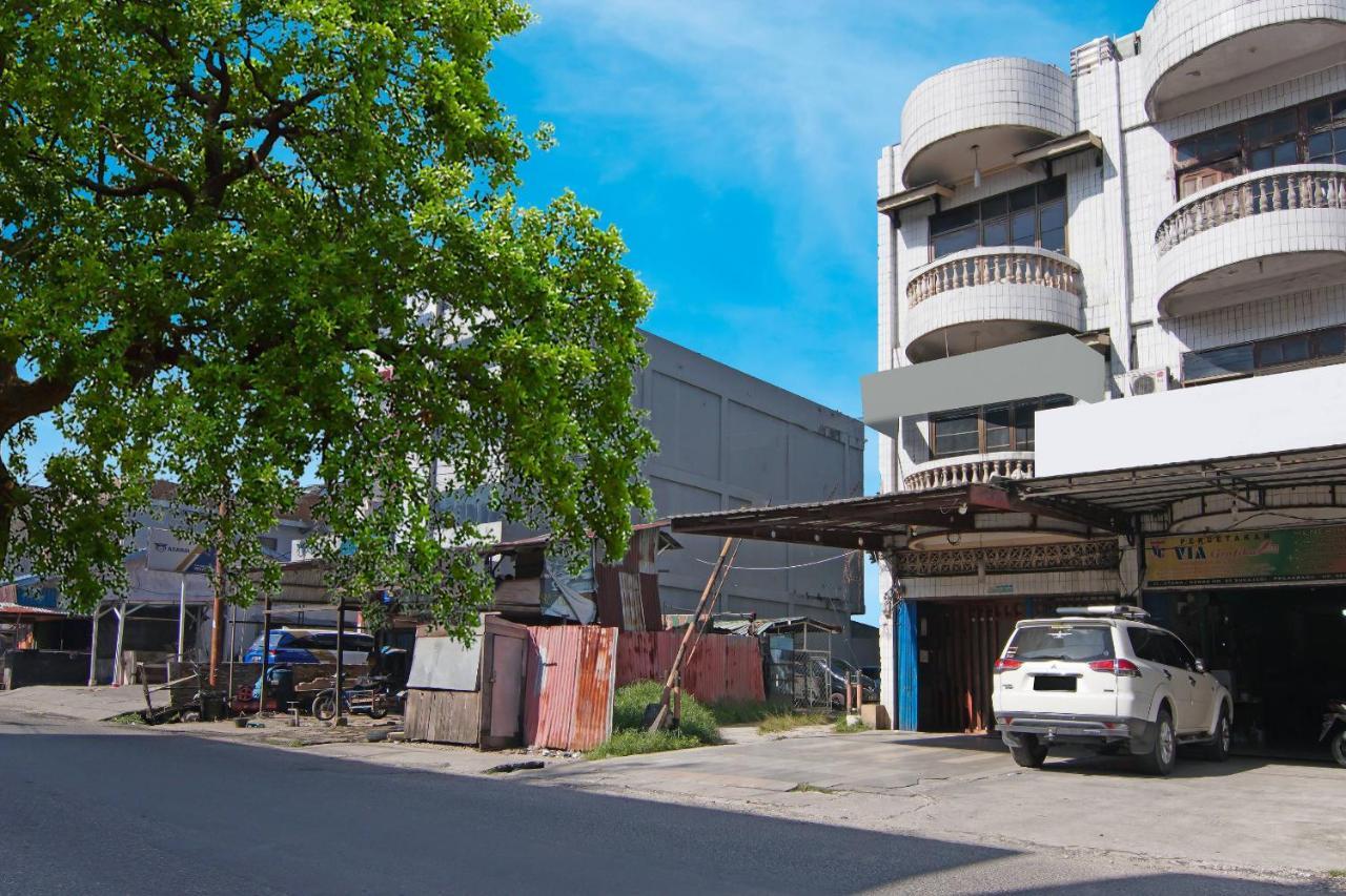 Oyo 91510 Homestay Utama Syariah Pekanbaru Dış mekan fotoğraf