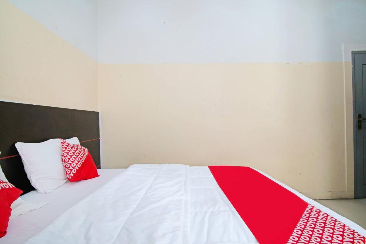 Oyo 91510 Homestay Utama Syariah Pekanbaru Dış mekan fotoğraf